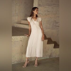 Emersyn Midi Dress in
Champagne NWT
